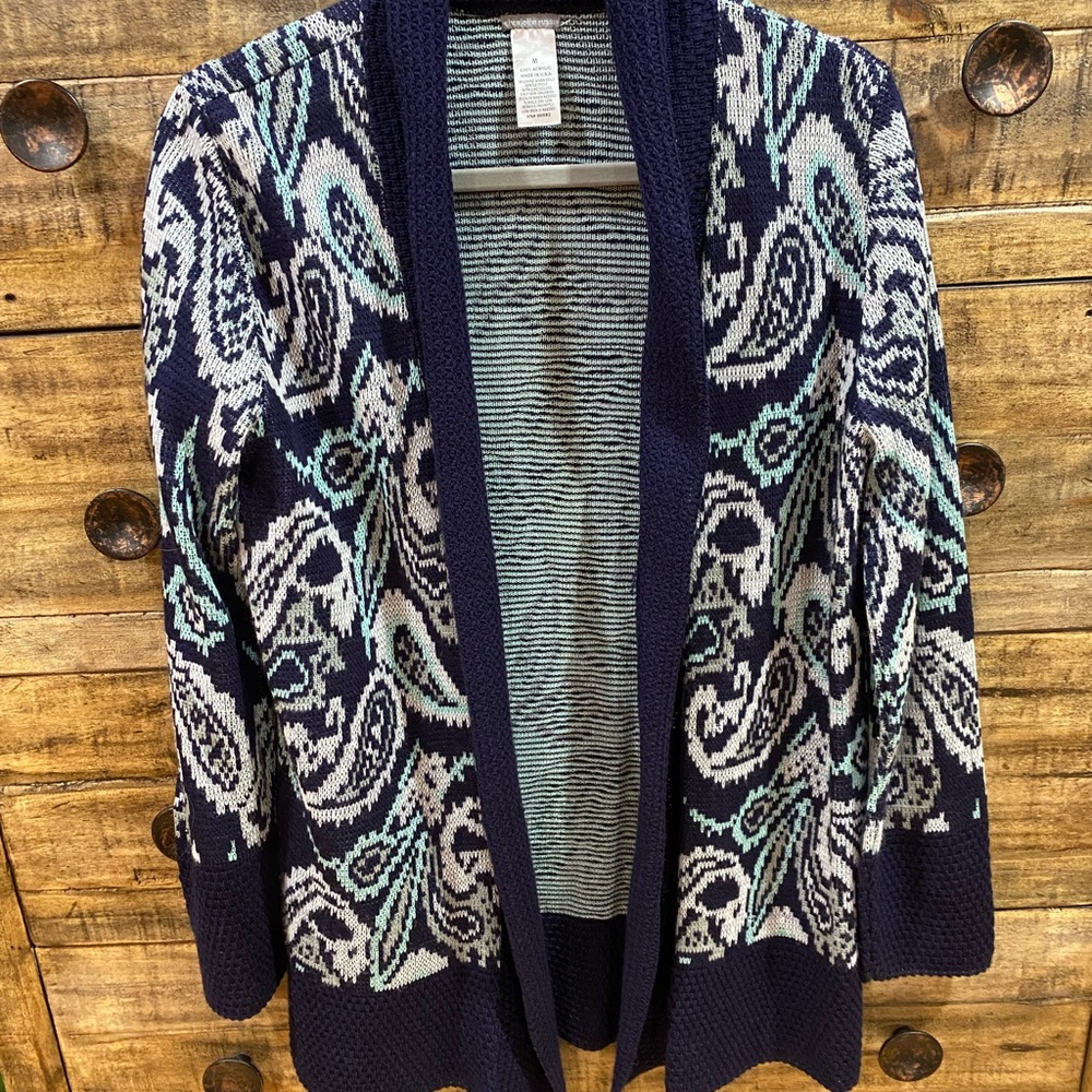Charlotte Russe Cardigan‎